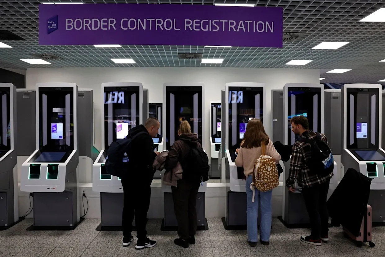 EU Entry/Exit System (EES): How Europe’s New Border Control Will Change Travel in 2026